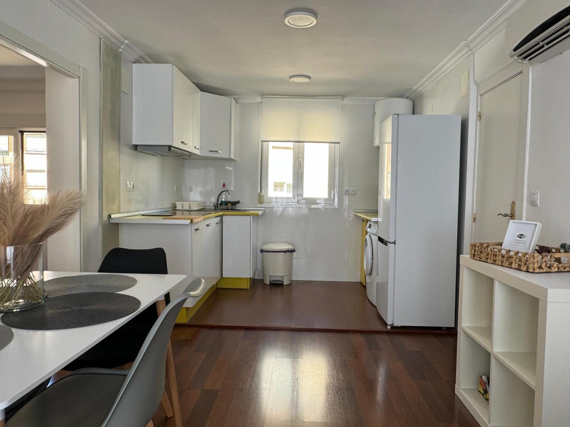 Apartamento Alarcon En Zona Av Espana - Hospital Albacete Exterior foto